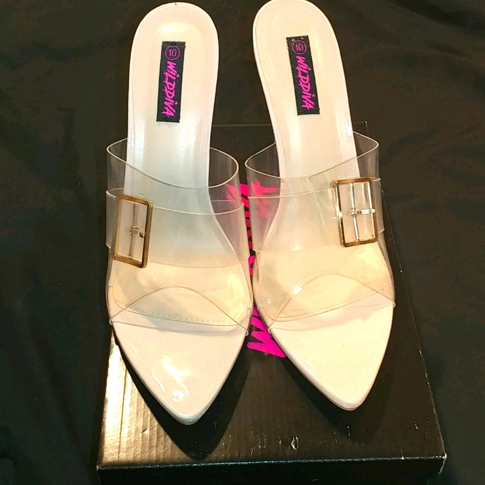 Nude Pointy Toe Mules